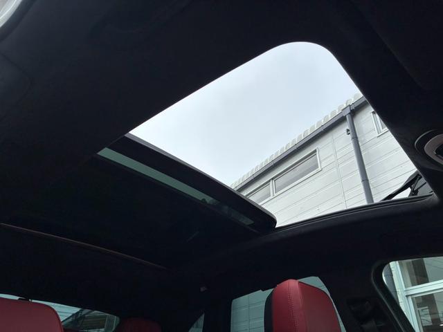 Porsche MACAN 2014-12 8545931-5