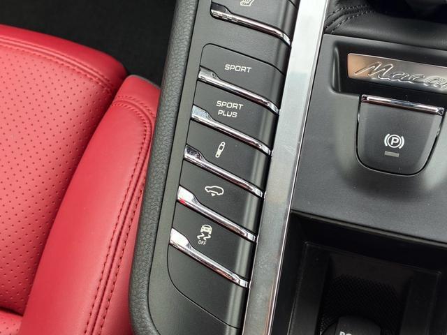 Porsche MACAN 2014-12 8545931-6