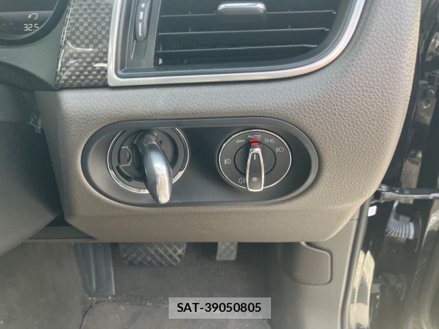 Porsche MACAN 2015-01 8547981-11