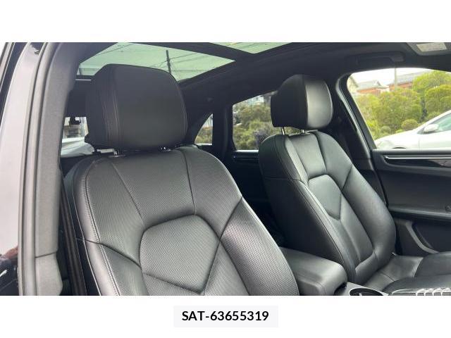 Porsche MACAN 2014-12 8548762-5