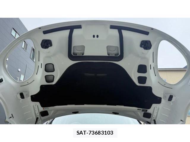 Porsche MACAN 2024 8548792-8