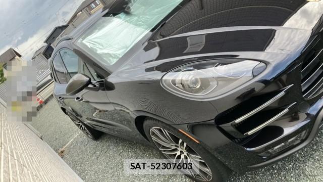 Porsche MACAN 2015-06 8550216-3