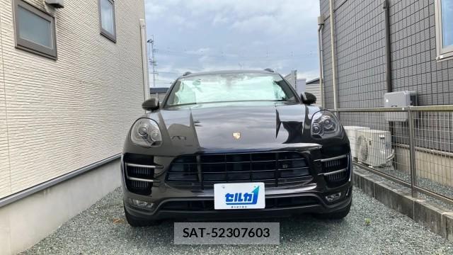 Porsche MACAN 2015-06 8550216-9