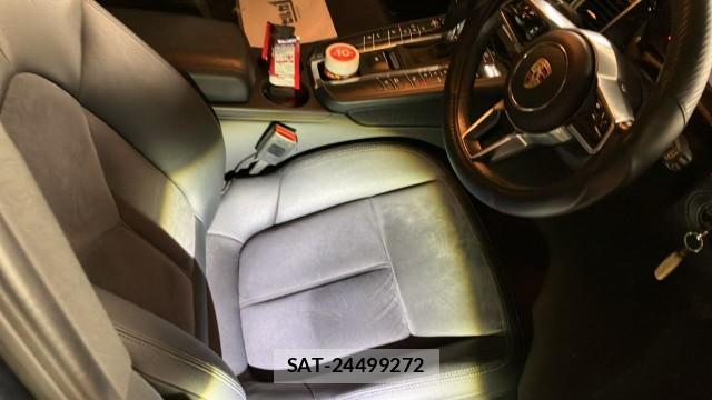Porsche MACAN 2015-10 8550366-5