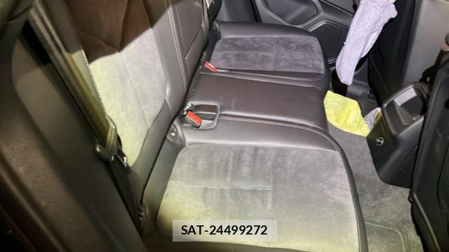 Porsche MACAN 2015-10 8550366-6