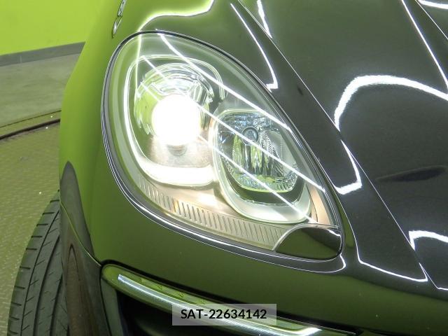 Porsche MACAN 2017-01 8550884-14
