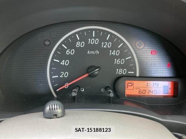 Nissan MARCH 2016-08 8546207-12