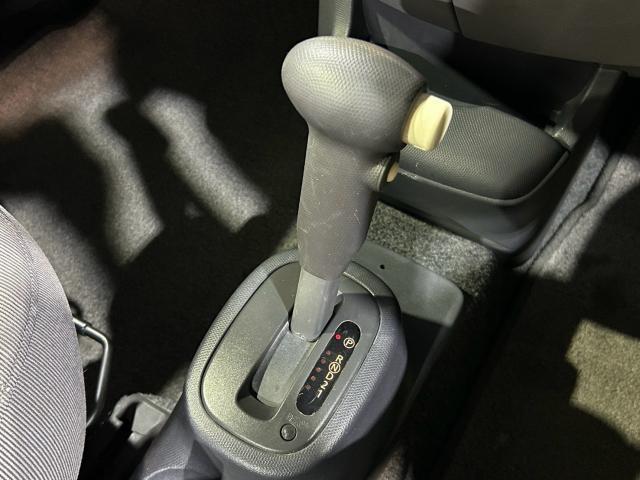 Nissan MARCH 2003-07 8549836-17