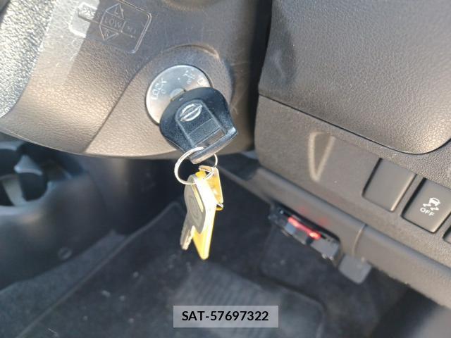 Nissan MARCH 2017-08 8552210-14