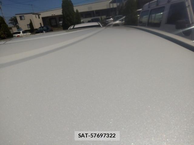Nissan MARCH 2017-08 8552210-6