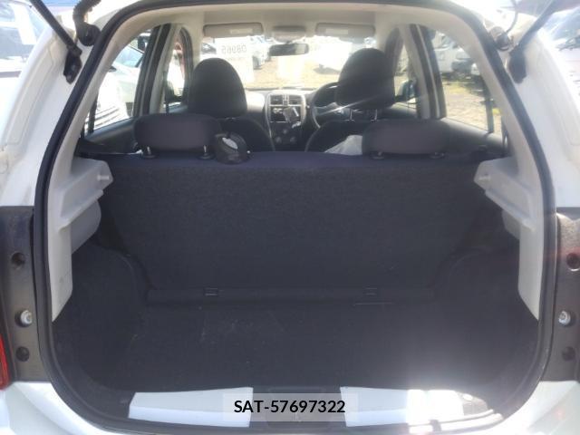 Nissan MARCH 2017-08 8552210-7