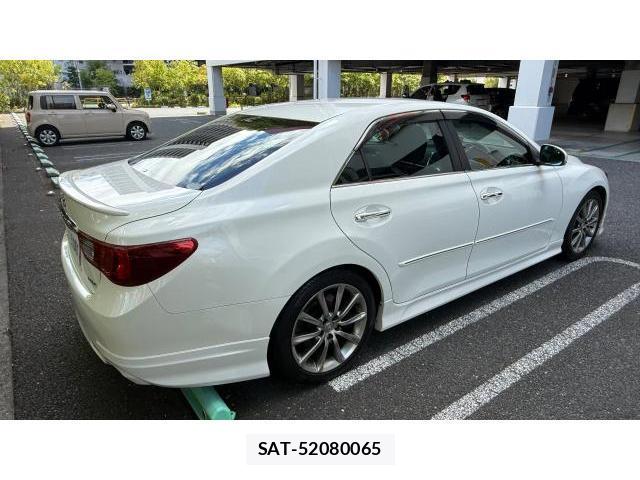 Toyota MARK X 2011 8548898-1