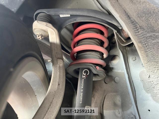 Toyota MARK X 2013-02 8549939-19