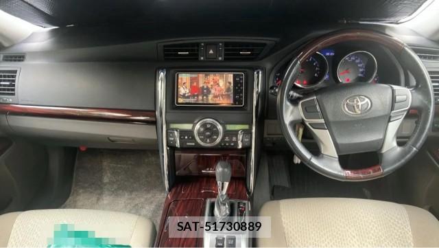 Toyota MARK X 2010-04 8550431-2