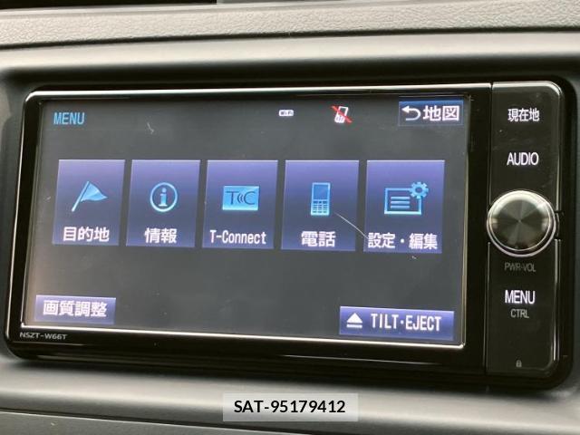 Toyota MARK X 2016-08 8552297-11