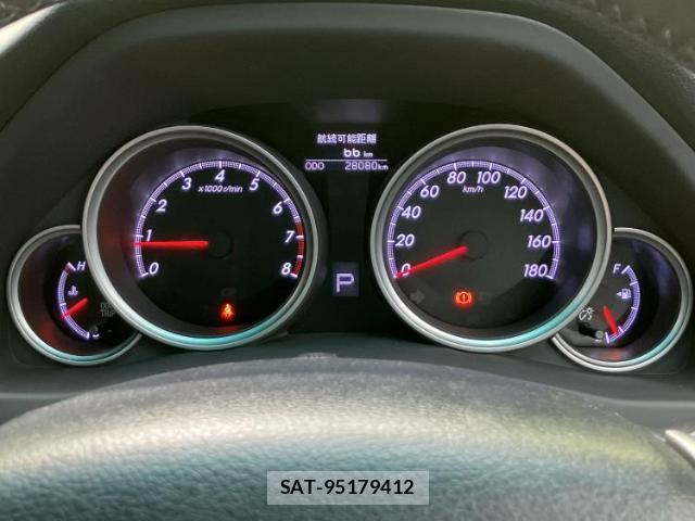 Toyota MARK X 2016-08 8552297-13