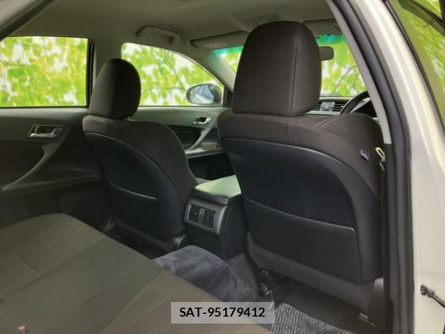 Toyota MARK X 2016-08 8552297-5