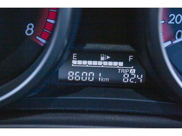 Mazda AXELA 2013-05 8551424-17
