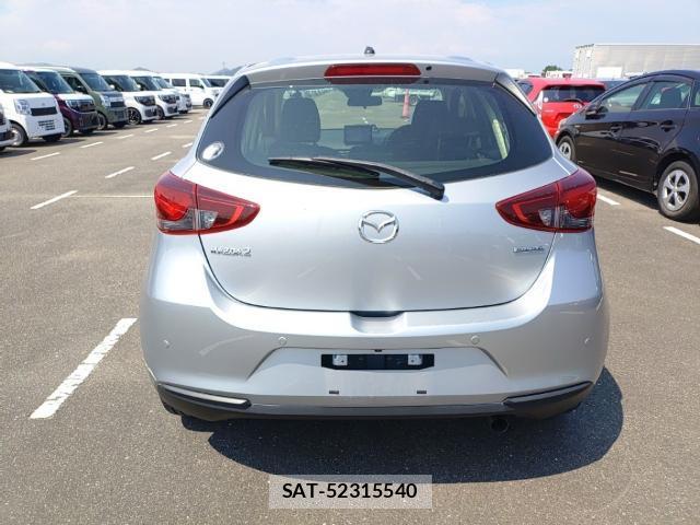 Mazda MAZDA2 2022-08 8545652-1