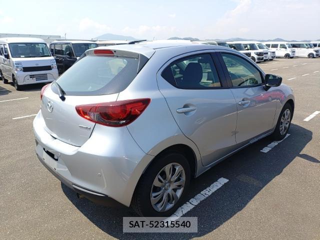 Mazda MAZDA2 2022-08 8545652-4
