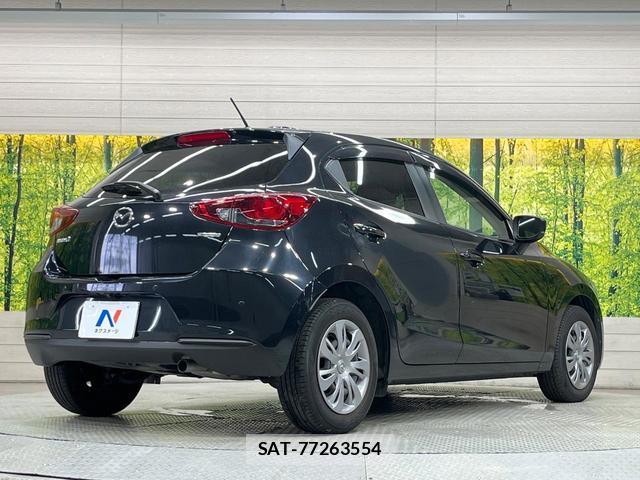 Mazda MAZDA2 2022-12 8551098-16