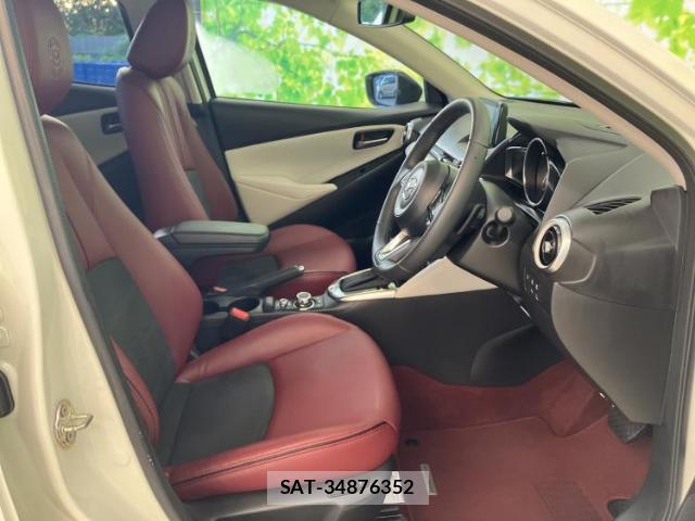 Mazda MAZDA2 2020-07 8551177-3