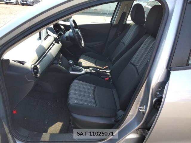 Mazda MAZDA2 2021-08 8552161-15