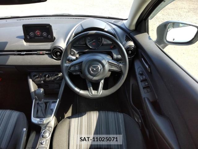 Mazda MAZDA2 2021-08 8552161-2