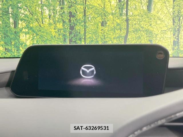 Mazda MAZDA3 2019-09 8547708-2