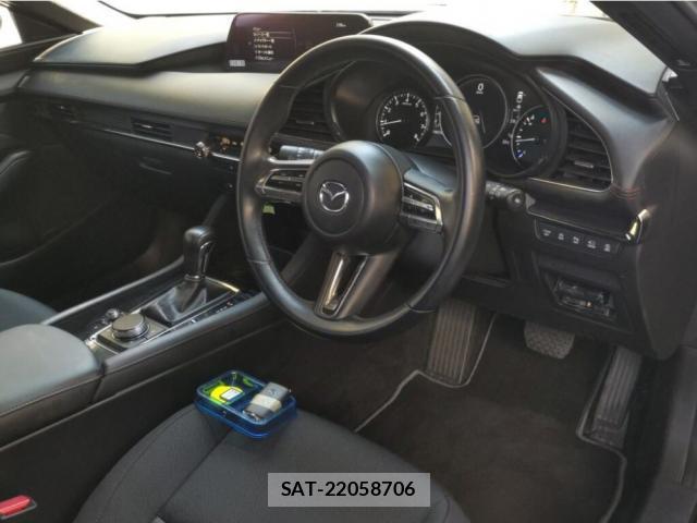 Mazda MAZDA3 2021-11 8548628-2
