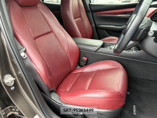 Mazda MAZDA3 2019-07 8548664-10