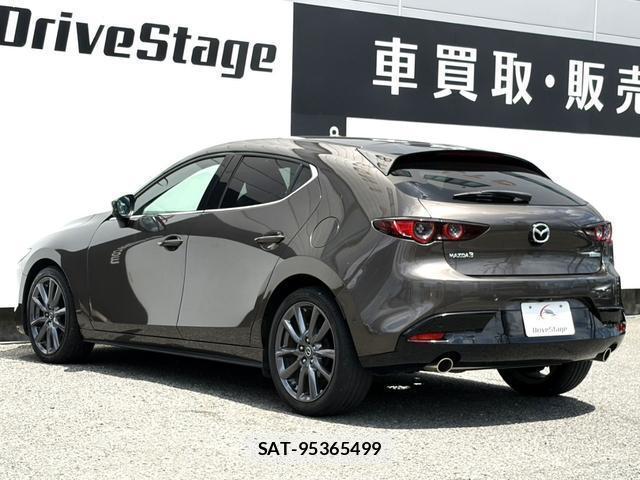 Mazda MAZDA3 2019-07 8548664-4