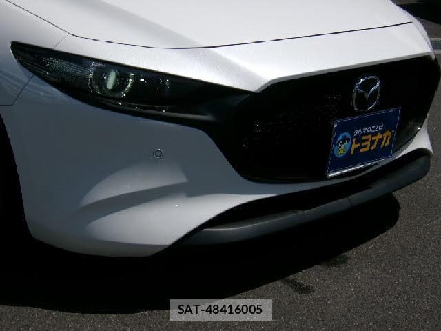 Mazda MAZDA3 2023-08 8549352-7