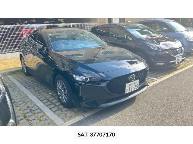 Mazda MAZDA3 2019-07 8551242-1