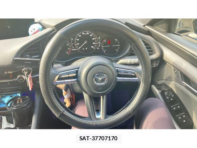 Mazda MAZDA3 2019-07 8551242-11