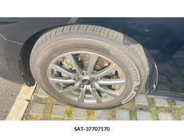 Mazda MAZDA3 2019-07 8551242-6