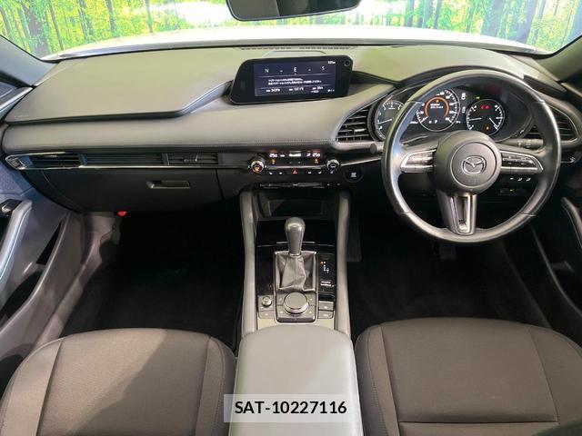 Mazda MAZDA3 2019-07 8551866-1