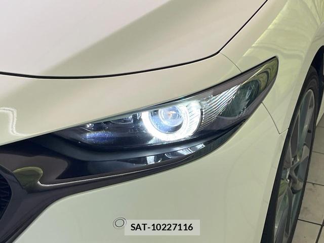 Mazda MAZDA3 2019-07 8551866-11