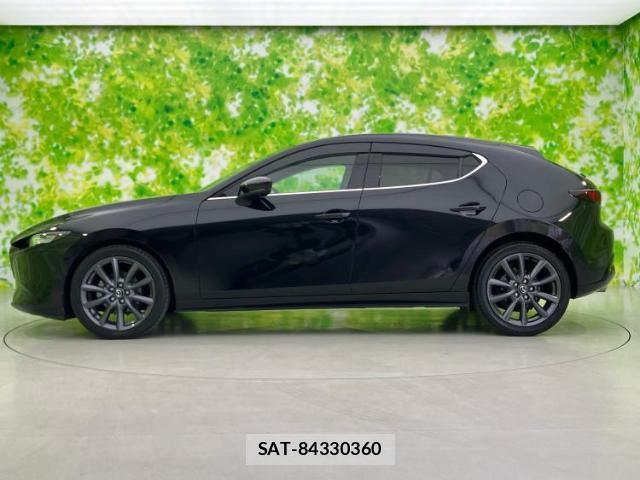 Mazda MAZDA3 2019-10 8552255-1
