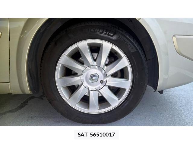 Renault MEGANE 2010 8548947-7