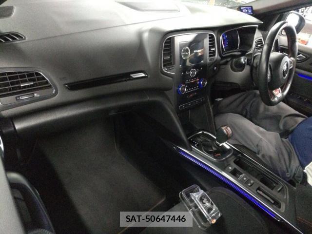 Renault MEGANE 2019-02 8551458-2