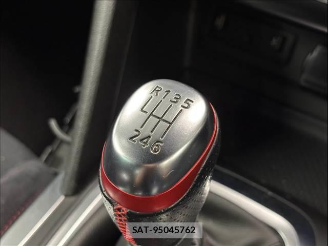 Renault MEGANE 2020-01 8552726-5
