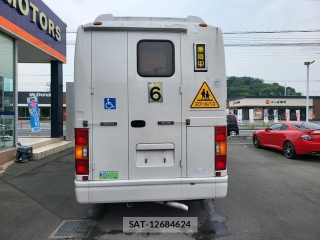 Hino MELPHA 2001-12 8546673-16