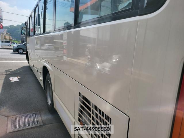 Hino MELPHA 2005-03 8546677-19