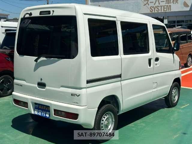 Mitsubishi MINICA 2024-08 8549093-1