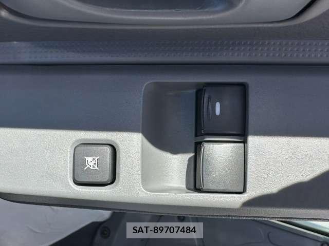 Mitsubishi MINICA 2024-08 8549093-12