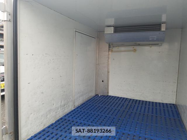 Mitsubishi MINICAB TRUCK 2014-03 8550495-11