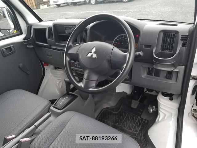 Mitsubishi MINICAB TRUCK 2014-03 8550495-2