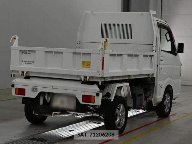 Mitsubishi MINICAB TRUCK 2016-09 8551204-1