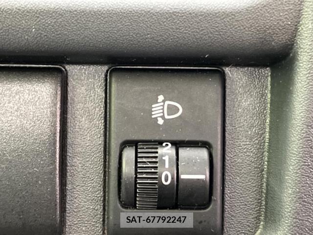 Mitsubishi MINICAB TRUCK 2016-11 8552399-15